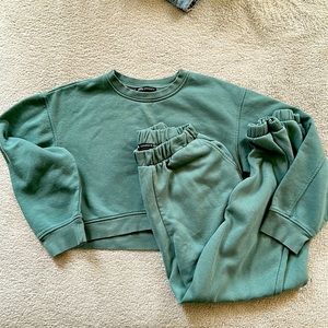 Matching outfit ZARA - size S - color green